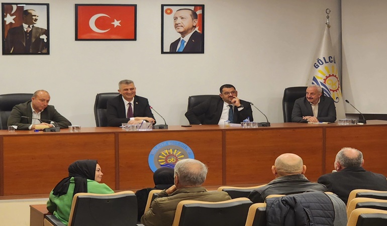 Başkan Sezer muhtarları dinledi ve yardımcılarına talimat verdi