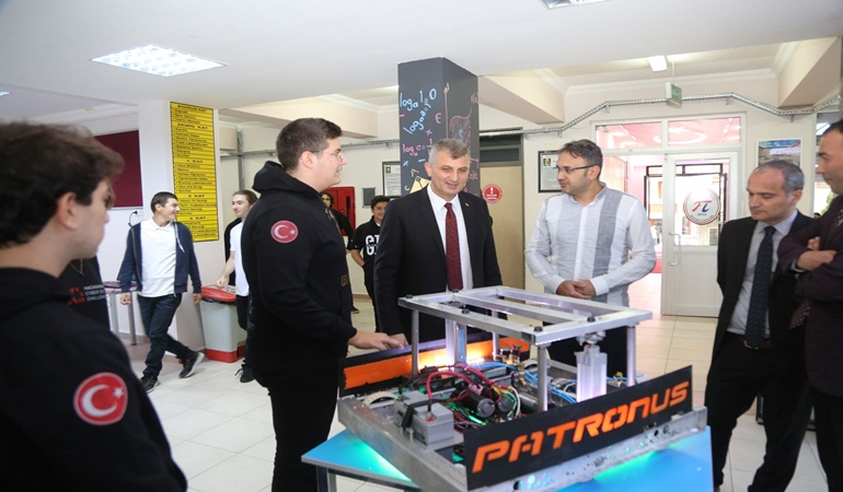 Başkan Sezer: Öğrencilerimiz ile gurur duyuyoruz