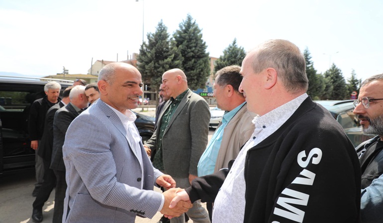 Başkan Söğüt, Körfezlilerle bayramlaştı