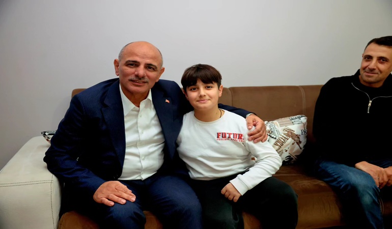 Başkan Söğüt’ten ev ziyaretleri