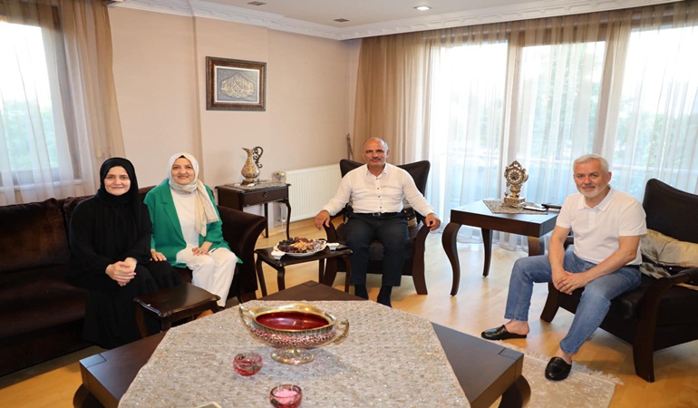 Başkan Söğüt'ten hacı ziyaretleri