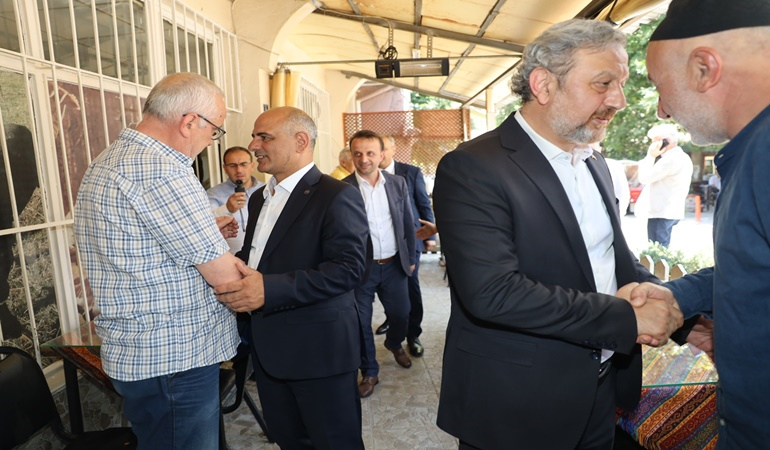 Başkan Söğüt ve milletvekili Yılmaz’dan esnaf turu 