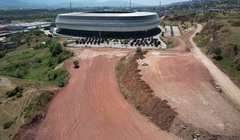 Başkan Süper Lig’e hazırlanan Kocaeli Stadı’nı inceledi