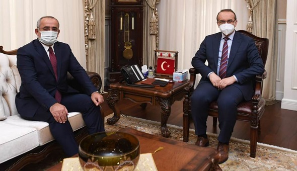 Başkanvekili Akar'dan Vali Yavuz'a ziyaret