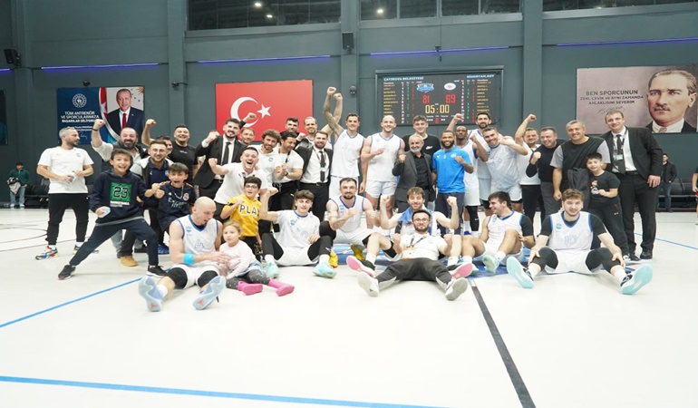 Basketbol’da lig lideri Sigortam Net, Çayırova’nın bileğini bükemedi!