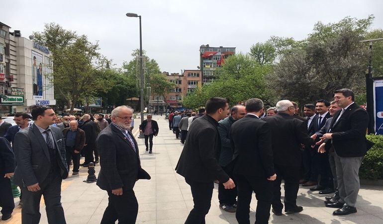 Bayram Saadetlileri bir araya getirdi