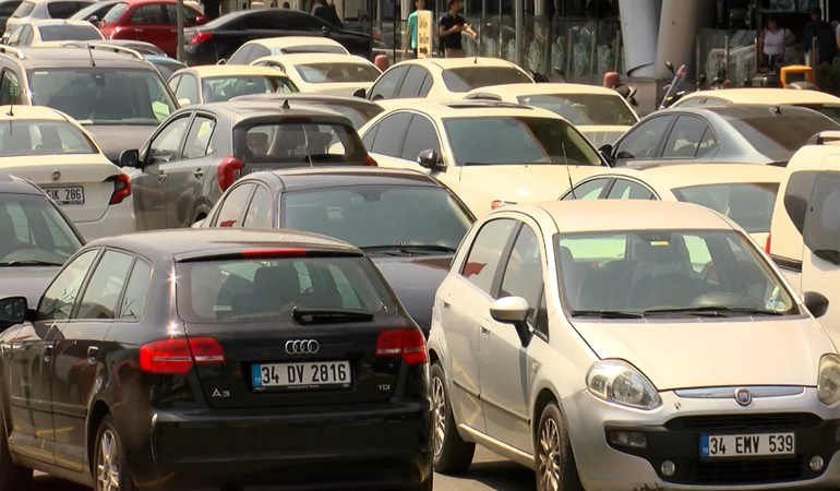 Bayramda araç kiralayacaklar kkat