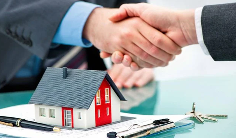 Bekara ev vermeyen yandı!