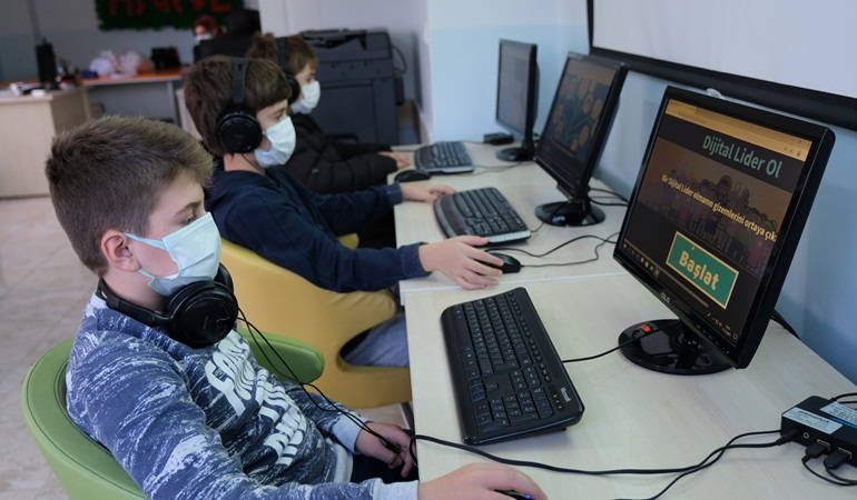 Bilgievleri’nde geleceğe güvenle hazırlanıyorlar 