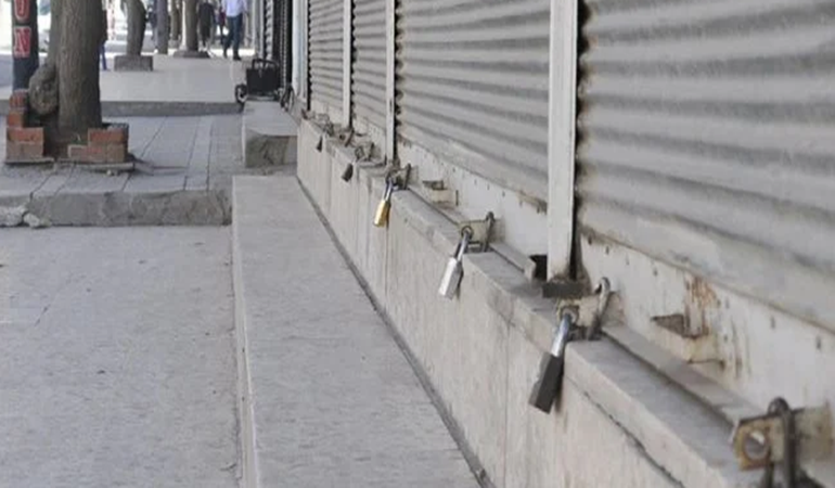 Binlerce kişi takibe düştü