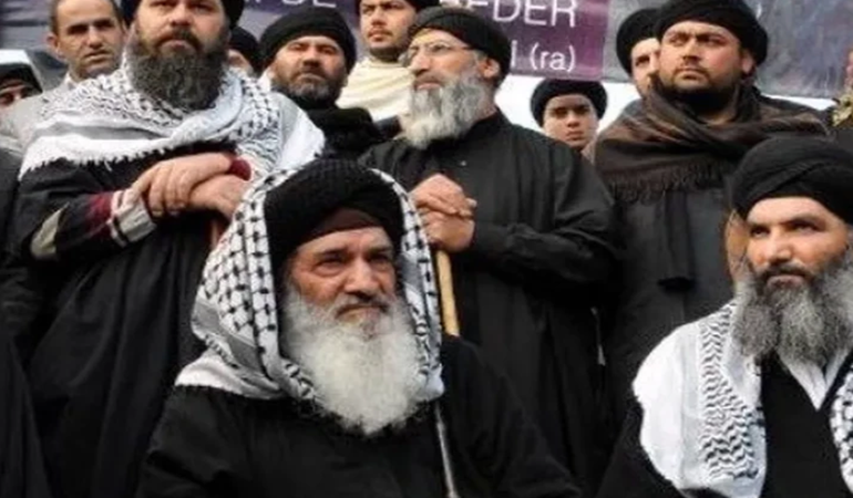 Bir ayağı çukurda olan Atatürk düşmanı Gündüz'den deli saçması sözler!