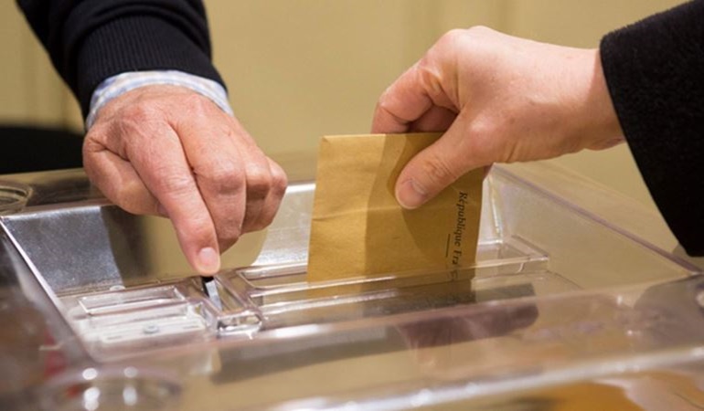 Bir erken seçim açıklaması daha