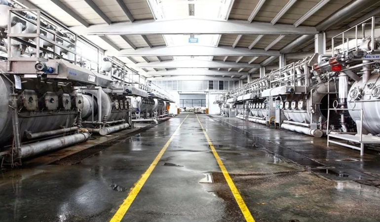 Bir köklü firma daha iflasın eşiğine geldi