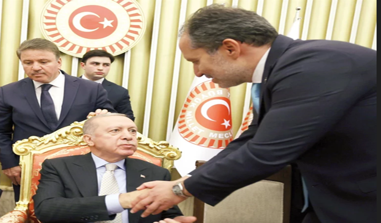 Bir tokalaşma nelere kadir!