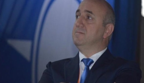 Bıyık, Darıcalıları dinleyecek