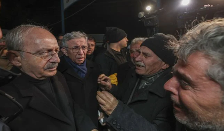 Biz kaderimize terk edildik