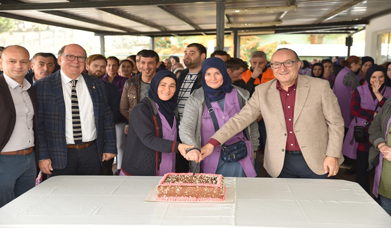 Bizimköy’de dayanışma ve sevgi ile engeller kalkıyor