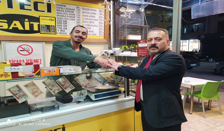 BTP’liler Körfez’de esnaf turu ve üye kaydı yaptı