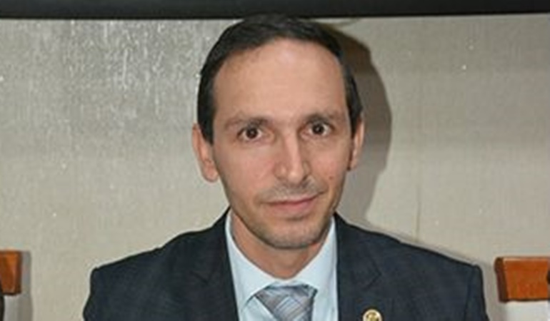 Bu ihanet cezasız kalmamalıdır