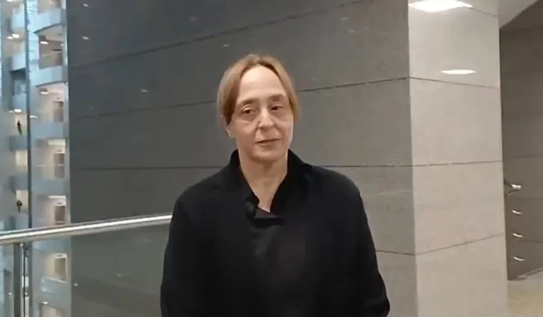 Bu kadın mı hükümeti ortadan kaldırmaya teşebbüs etti?