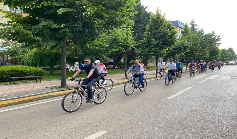 Bu pazar pedallar İzmit’in kurtuluşu için çevrildi