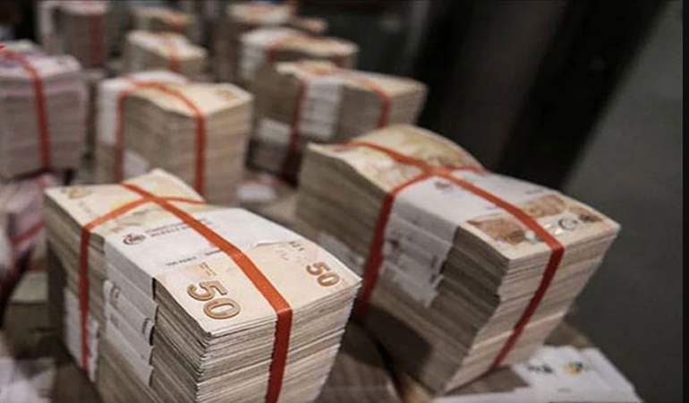 Bütçede rekor açık