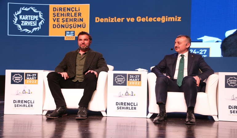 Büyükakın: Bizim yaşam biçimimizi sorgulamamız lazım