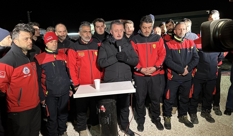 Büyükakın: Bu milletin kalbinde fay hattı yok