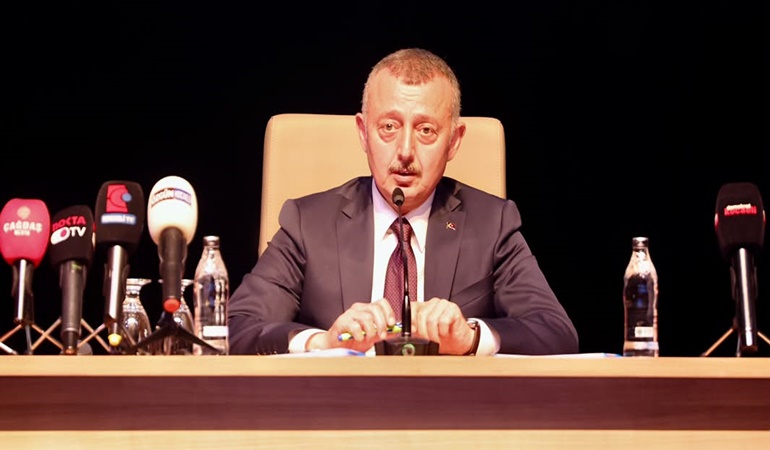 Büyükakın, CHP’lilerin hayır oyuna şaşırdı!