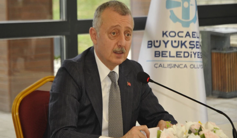 Büyükakın’dan 23 Nisan tepkisi