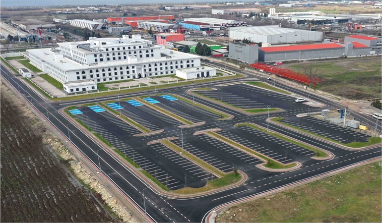 Büyükakın’dan 30 bin araç kapasiteli otopark projesi
