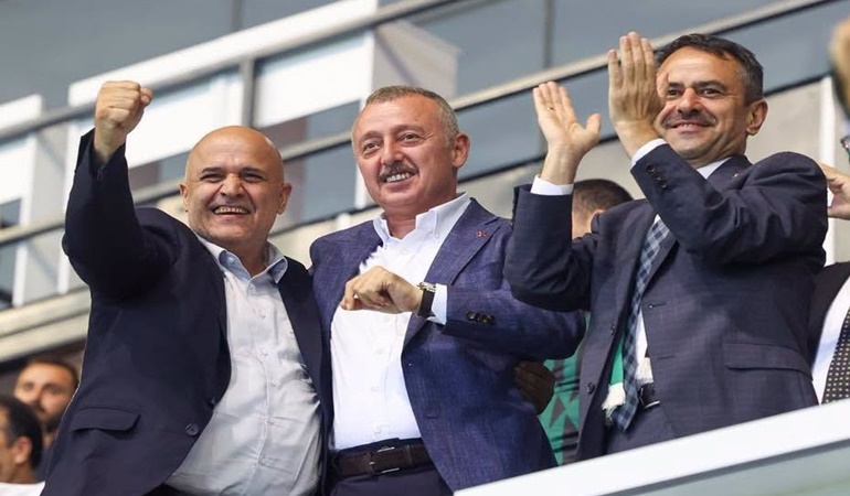 Büyükakın’dan Kocaelispor’a tam destek