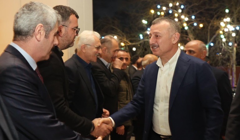 Büyükakın, Gümüşhanelilerin kurtuluş coşkusuna ortak oldu