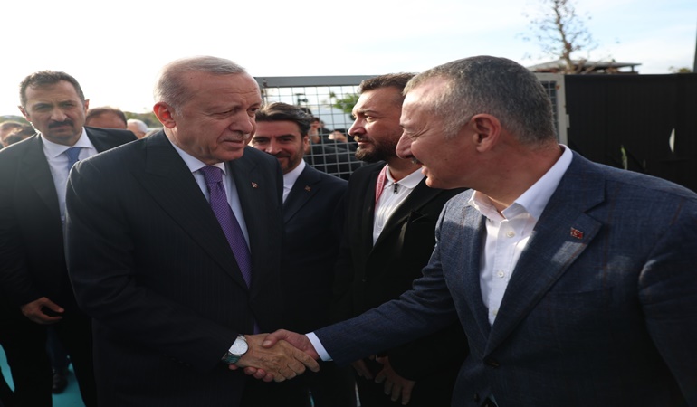 Büyükakın, İstanbul’da Erdoğan’la bir araya geldi