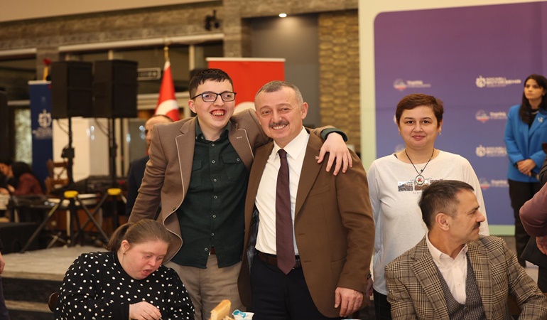 Büyükakın: İşte mutluluk budur