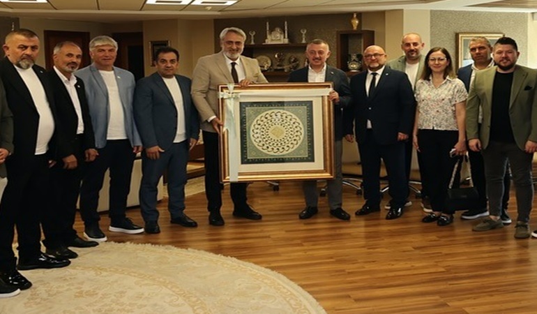 Büyükakın, KASKF’ın yeni başkanı Murat Aydın ve yönetimini ağırladı