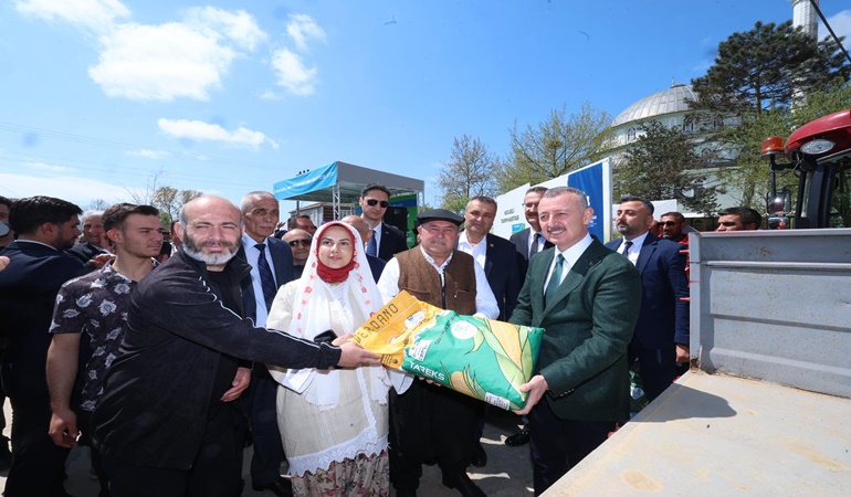 Büyükşehir'den çiftçilere 27 milyonluk dev destek