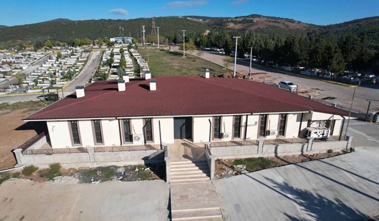 Büyükşehir’den Derince’ye yeni mezarlık hizmet binası