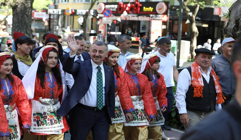 Büyükşehir, Dünya Çiftçiler Günü’nü şenliğe dönüştürecek
