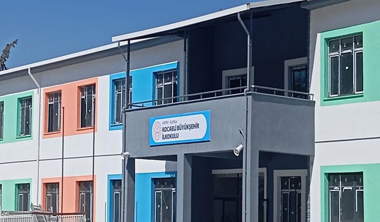 Büyükşehir Hatay’da okul yaptırmıştı, açılıyor