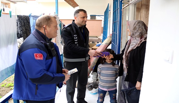 Büyükşehir personelinden örnek davranış