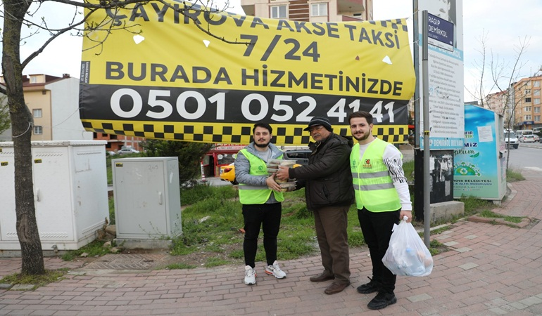 Büyükşehir, Ramazan ayında taksici esnafını unutmuyor