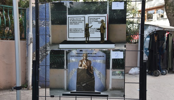 Çalınan Atatürk heykelinin yenisini İzmit halkı seçecek