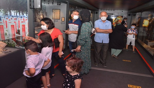 Çanakkale ruhu 3 gün 3 ilçede sergilendi