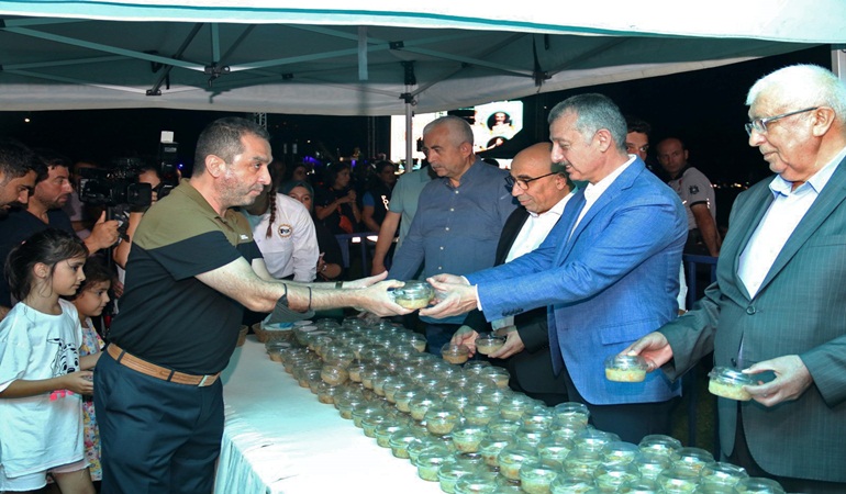 Canlar, 16. kez sevgide buluştu