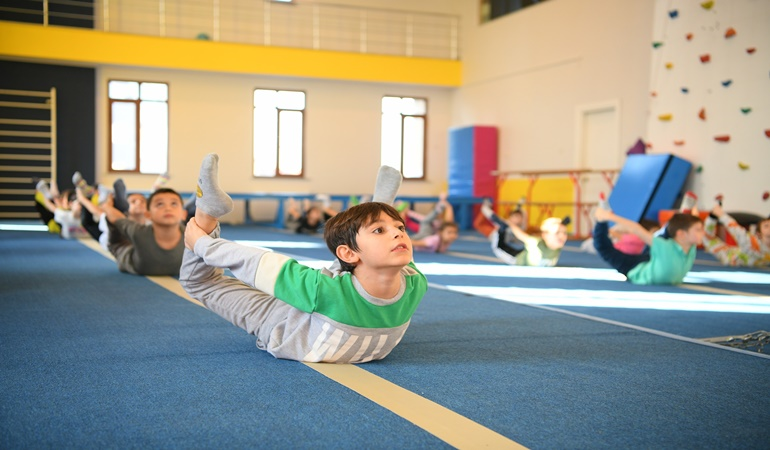 Çayırova’da kış spor okulları için kayıtlar başladı