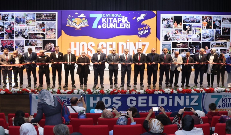 Çayırova’da Kitap Günleri kapılarını 7’inci kez ziyaretçilerine açtı