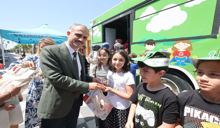 Çayırova’da miniklere geri dönüşümün önemi böyle anlatıldı!