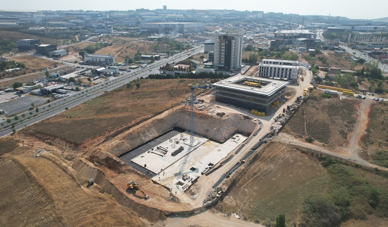 Çayırova’da o projelere tam gaz devam!