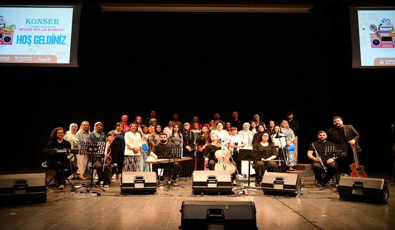 Çayırova’daki bu konserde 80’ler rüzgarı esti!